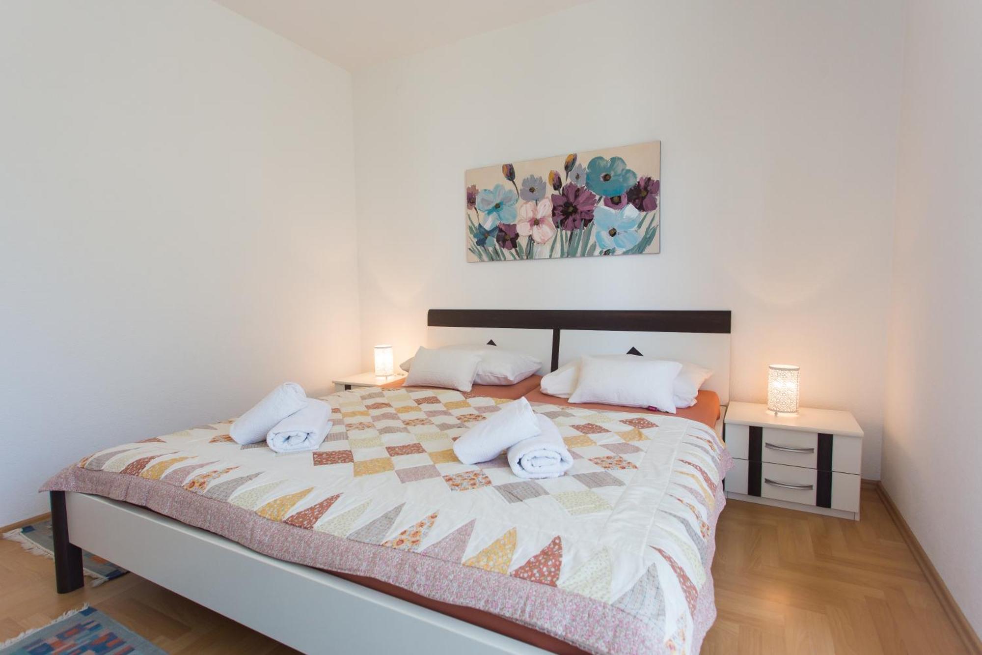 Apartmani Stanic Seget Vranjica Camera foto